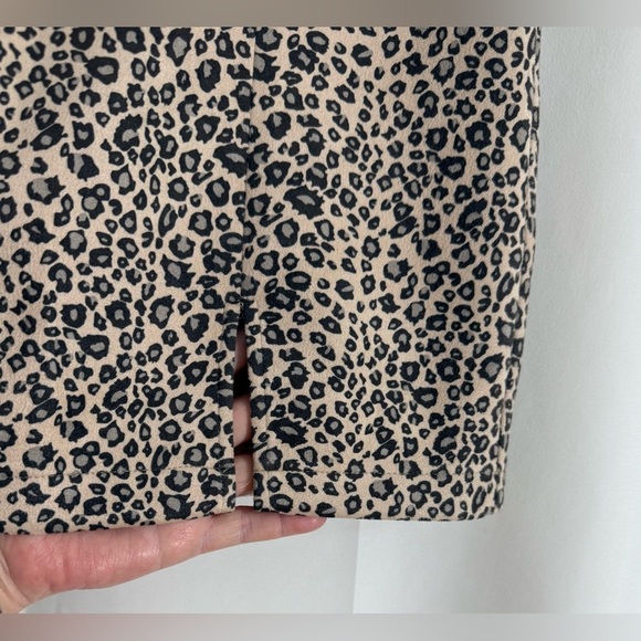 HAVE Fashion Cheetah Print Mini Pencil Skirt With A Front Slit Size Small - Picture 3 of 9
